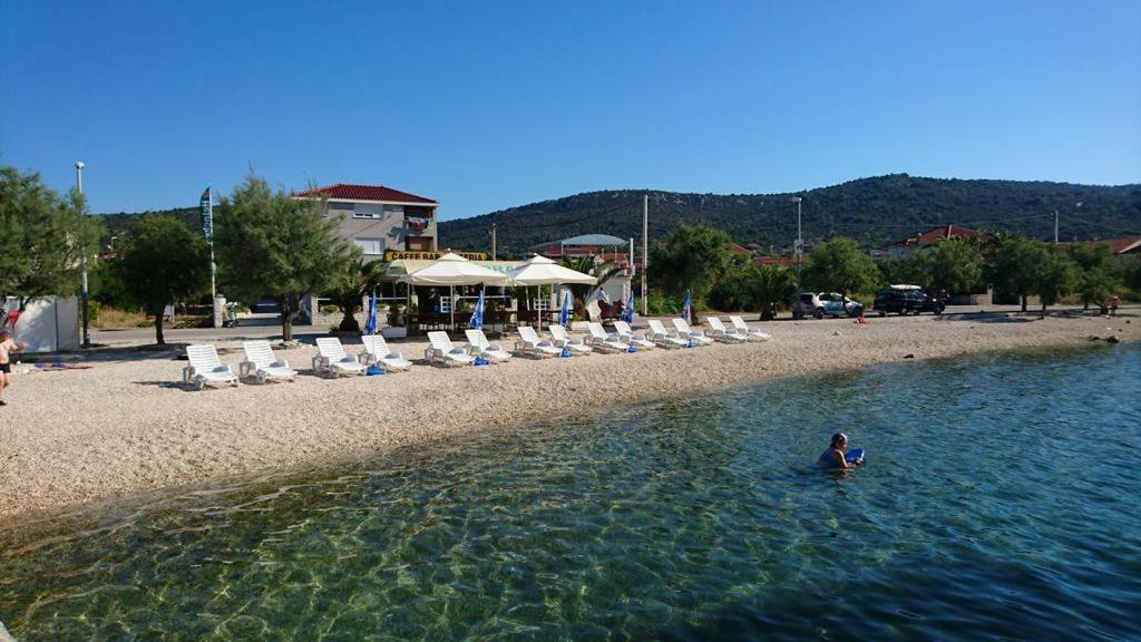 Villa Supuk Vinišće 外观 照片