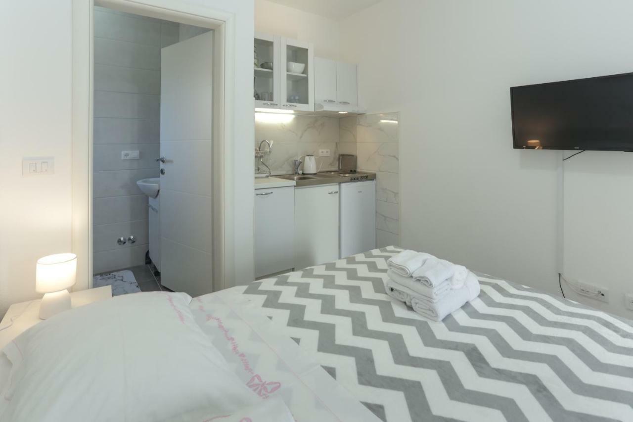 Villa Supuk Vinišće 外观 照片