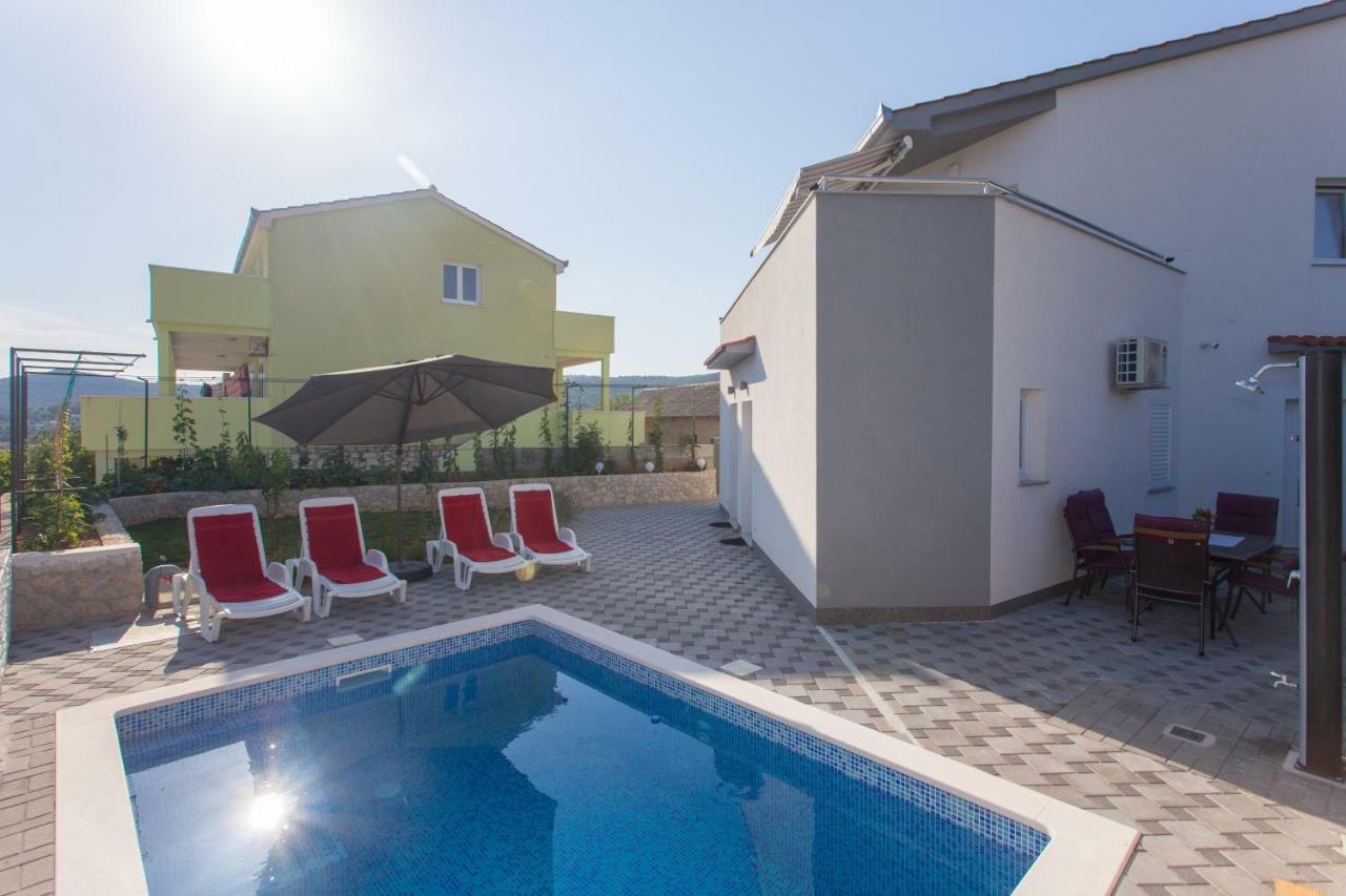 Villa Supuk Vinišće 外观 照片